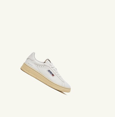 Men's Autry Dallas Low Trainers White | 736948FKX