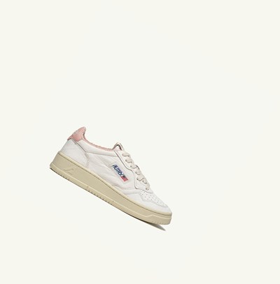 Women's Autry Medalist Low Trainers White Pink | 204683JZS