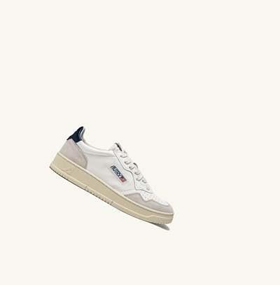 Women's Autry Medalist Low Trainers White Blue | 850167RDF