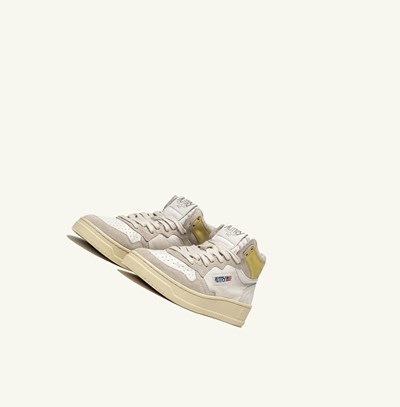 Women's Autry Medalist Mid Trainers White Yellow | 230816GDX