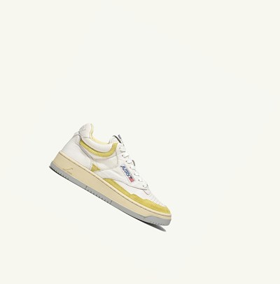 Women's Autry Open Mid Trainers White Yellow | 153287ZPC