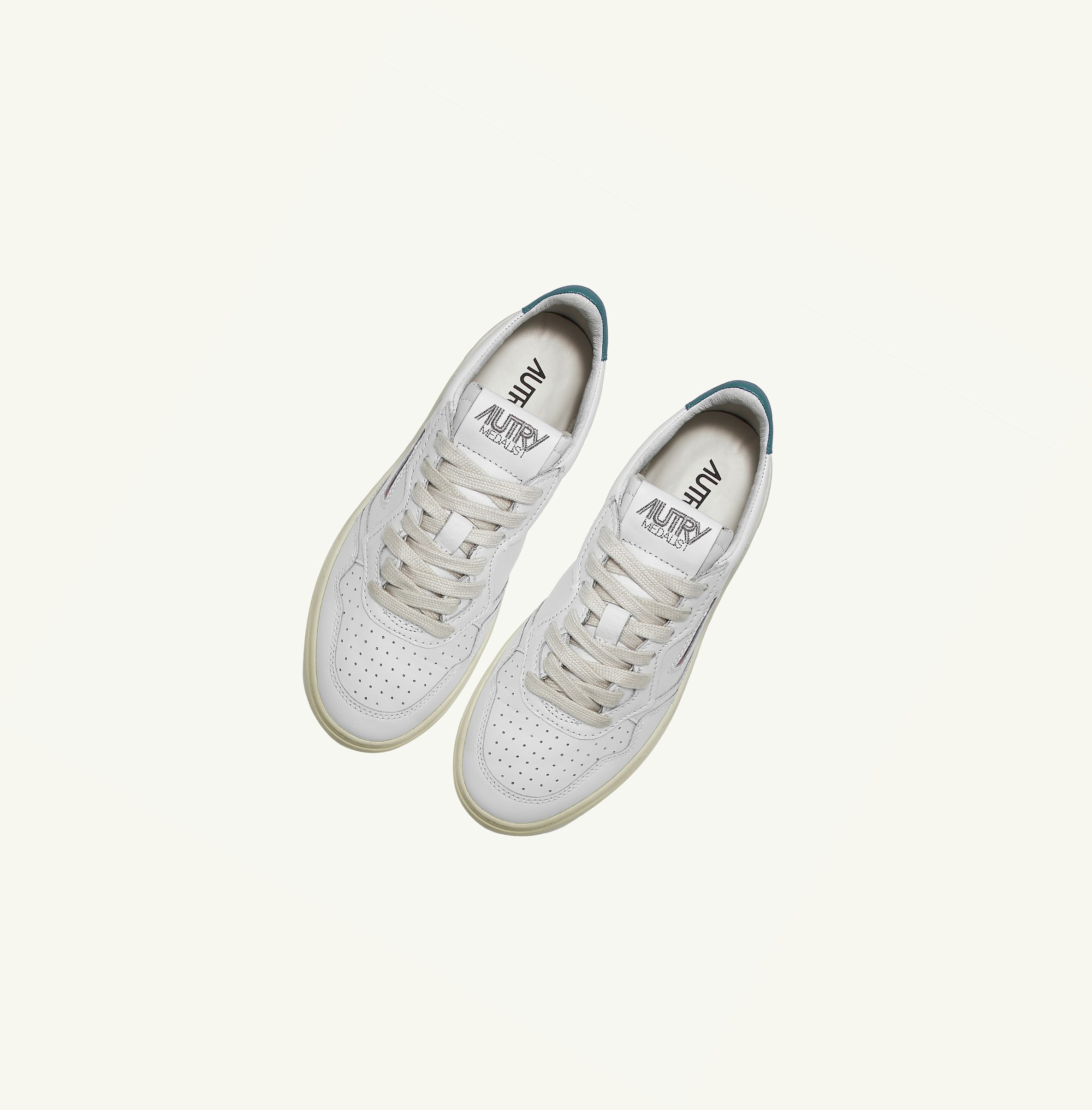 Men's Autry Medalist Low Trainers White Blue | 047328GIV