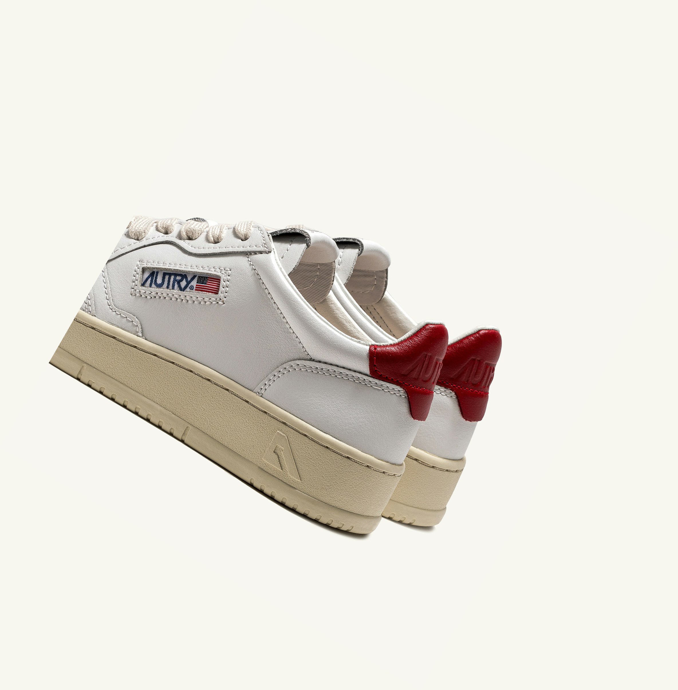 Men's Autry Medalist Low Trainers White Red | 297384FER