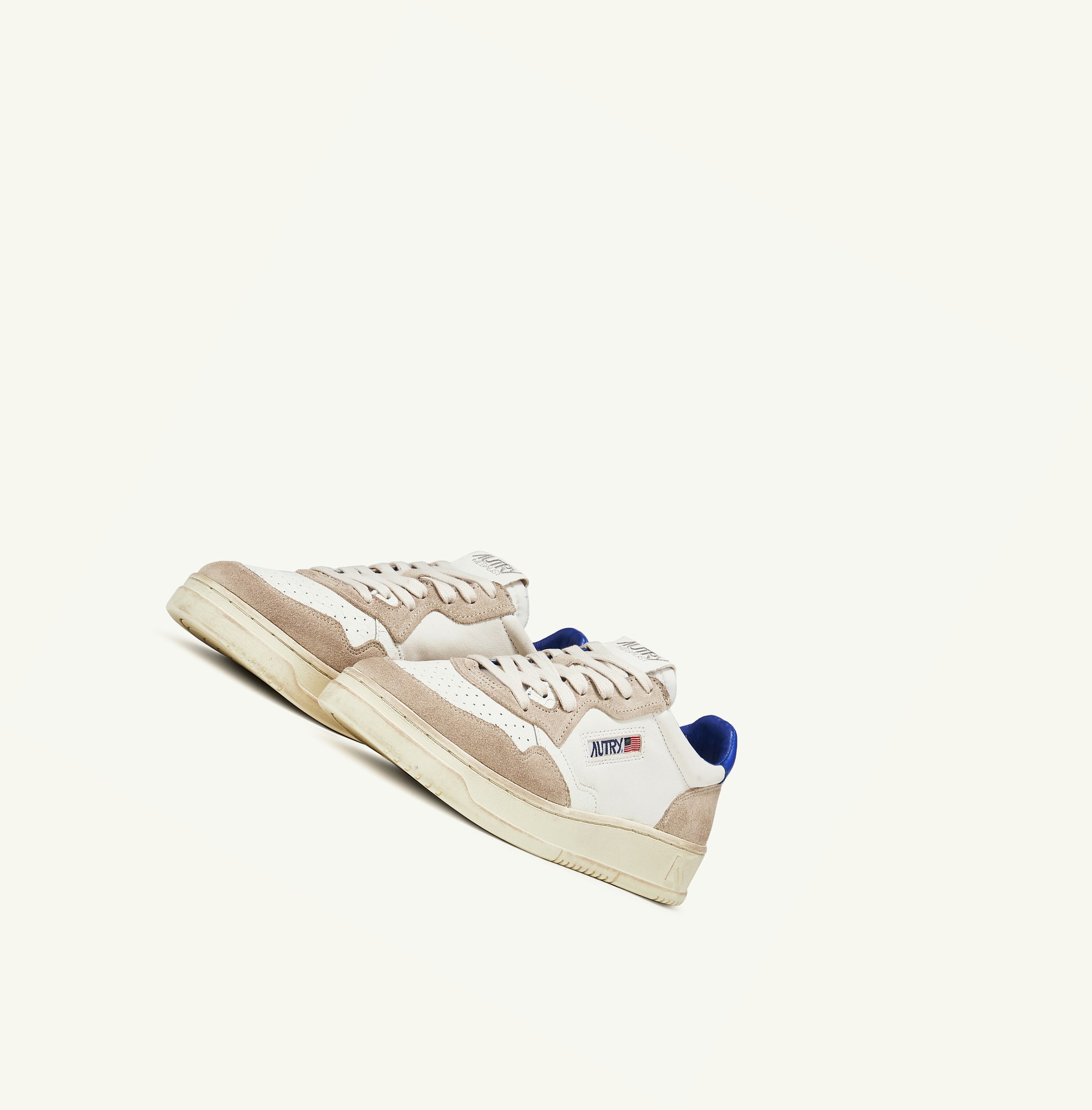 Men's Autry Medalist Low Trainers White Beige | 672945FIP