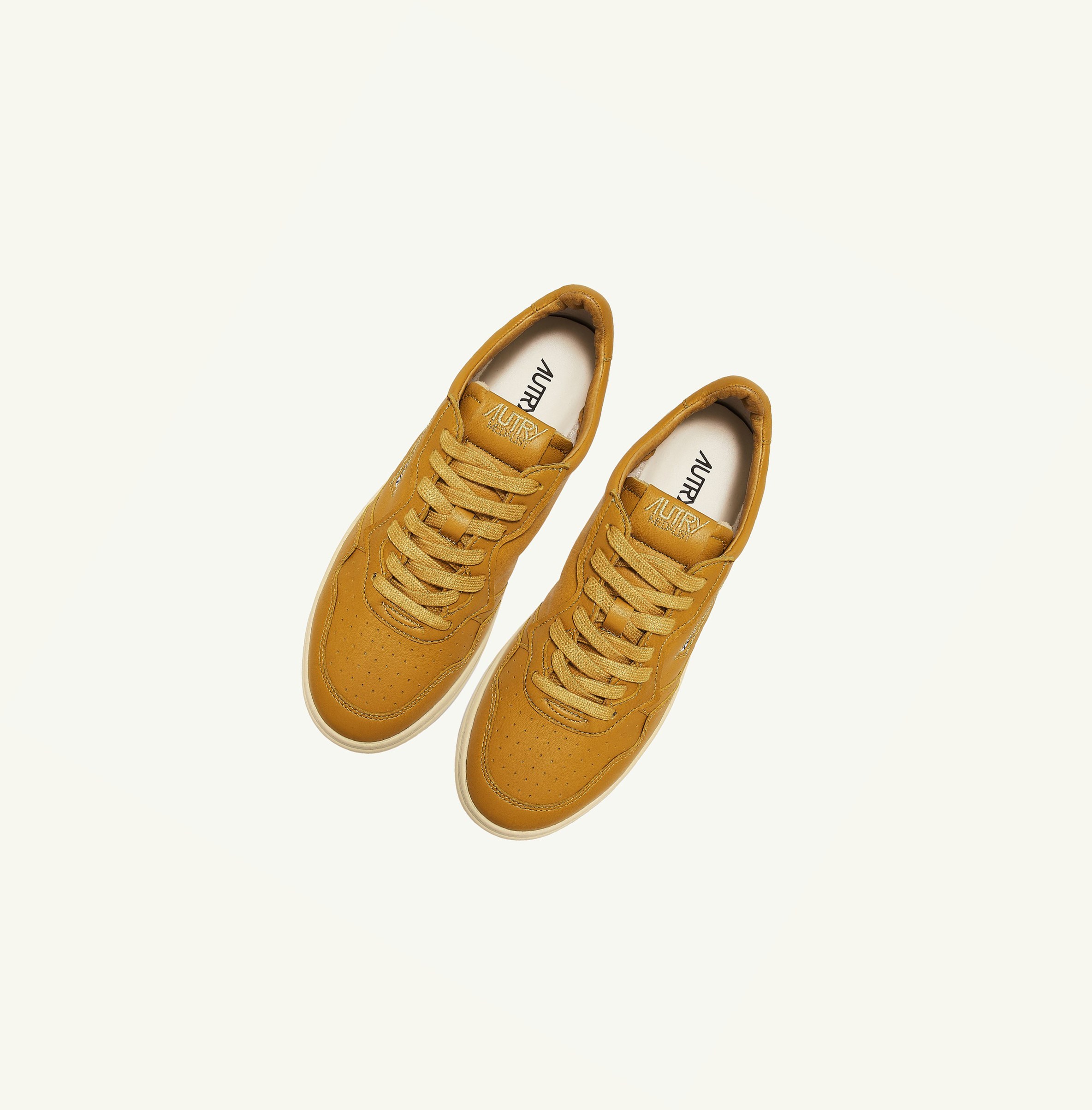 Men's Autry Medalist Low Trainers Yellow | 690537TWS