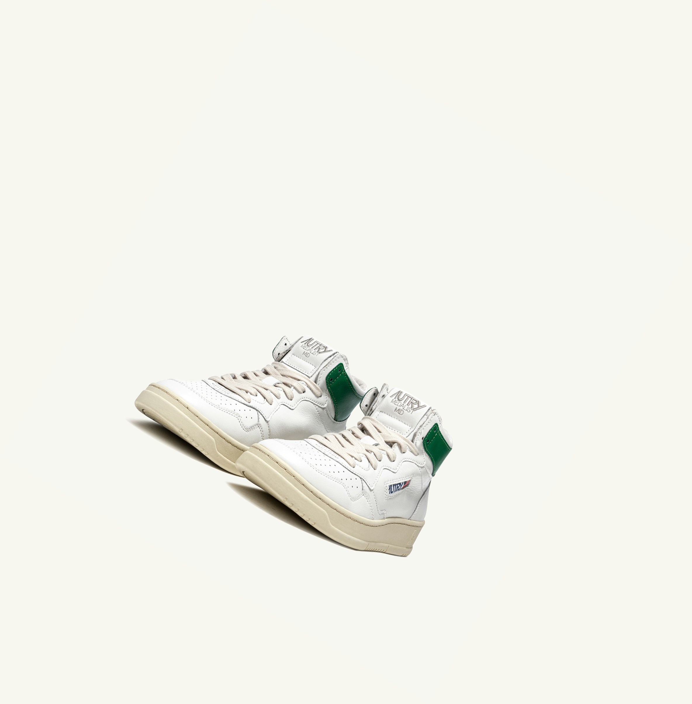 Men's Autry Medalist Mid Trainers White Green | 108264YFE