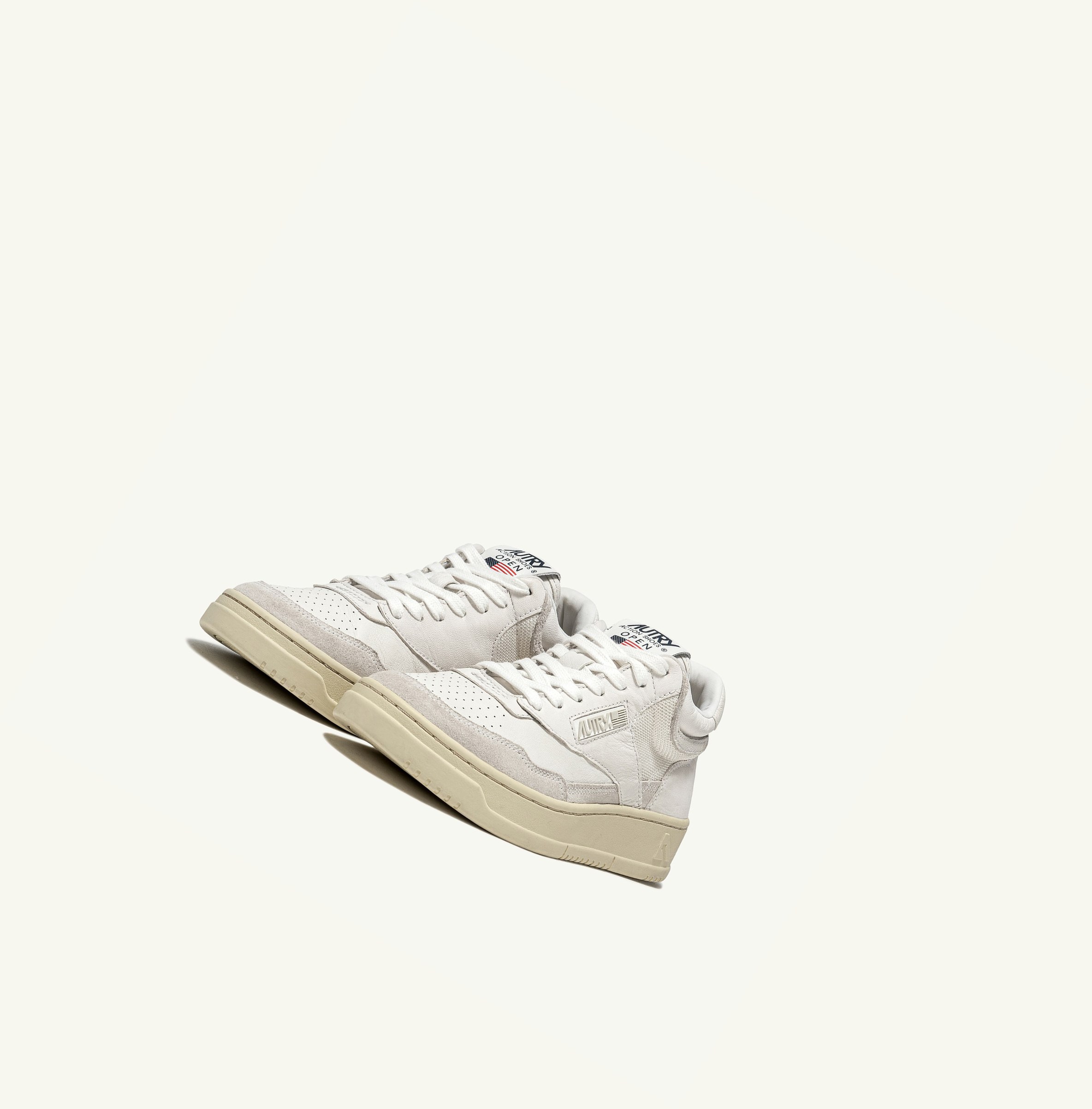 Men's Autry Open Mid Trainers White | 762395LHG