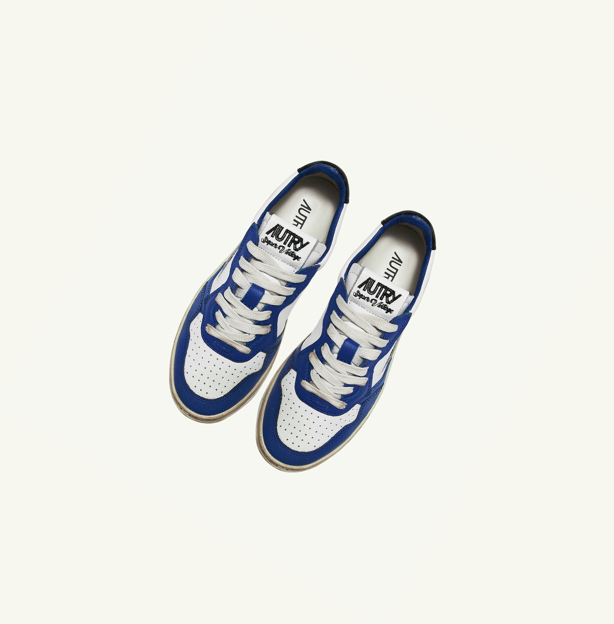 Men's Autry Super Vintage Medalist Low Trainers Blue | 725403NSF