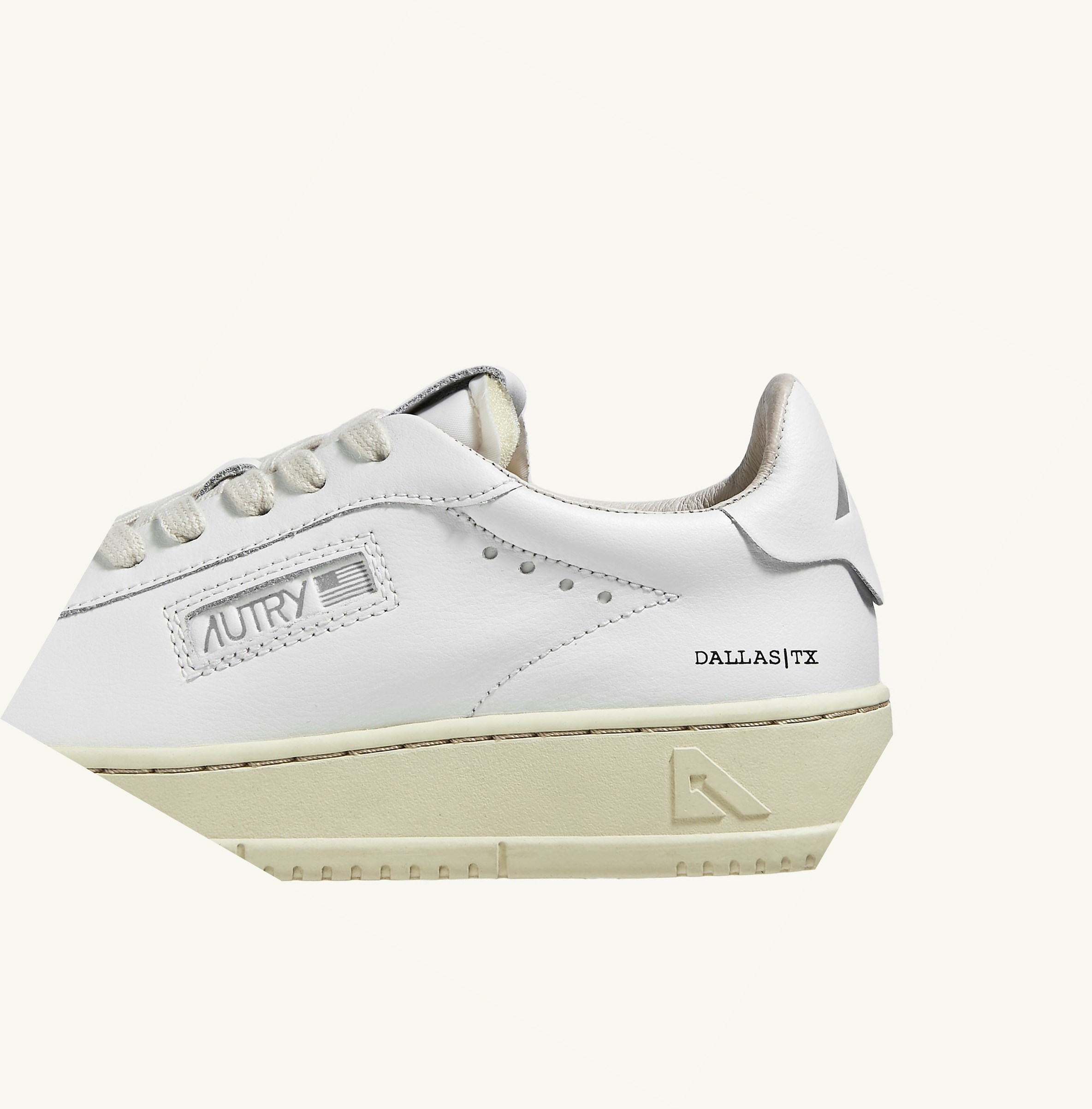 Women's Autry Dallas Low Trainers White | 207986SYN