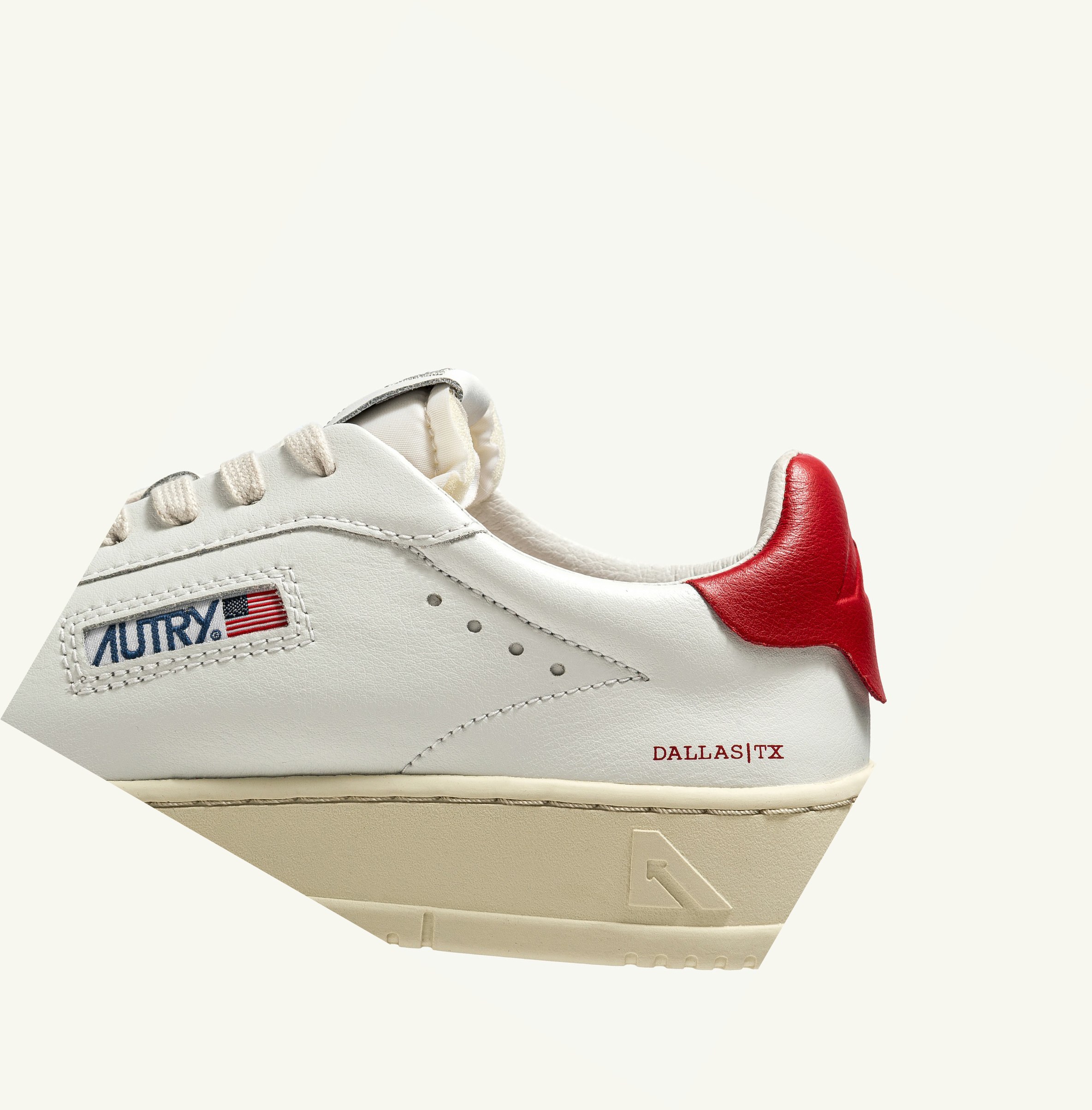 Women's Autry Dallas Low Trainers White Red | 961058ZPW