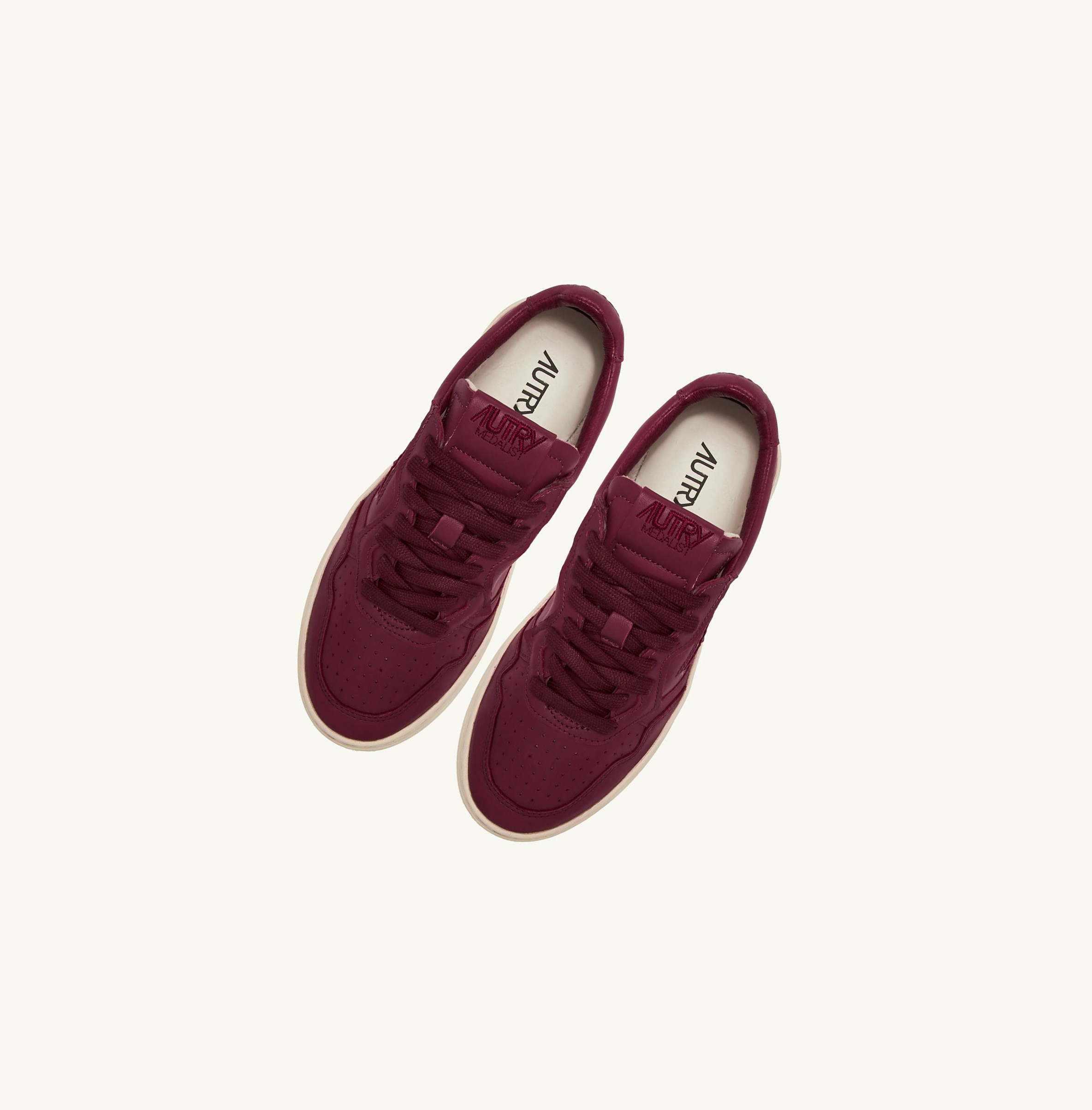 Women's Autry Medalist Low Trainers Burgundy | 807539DGX