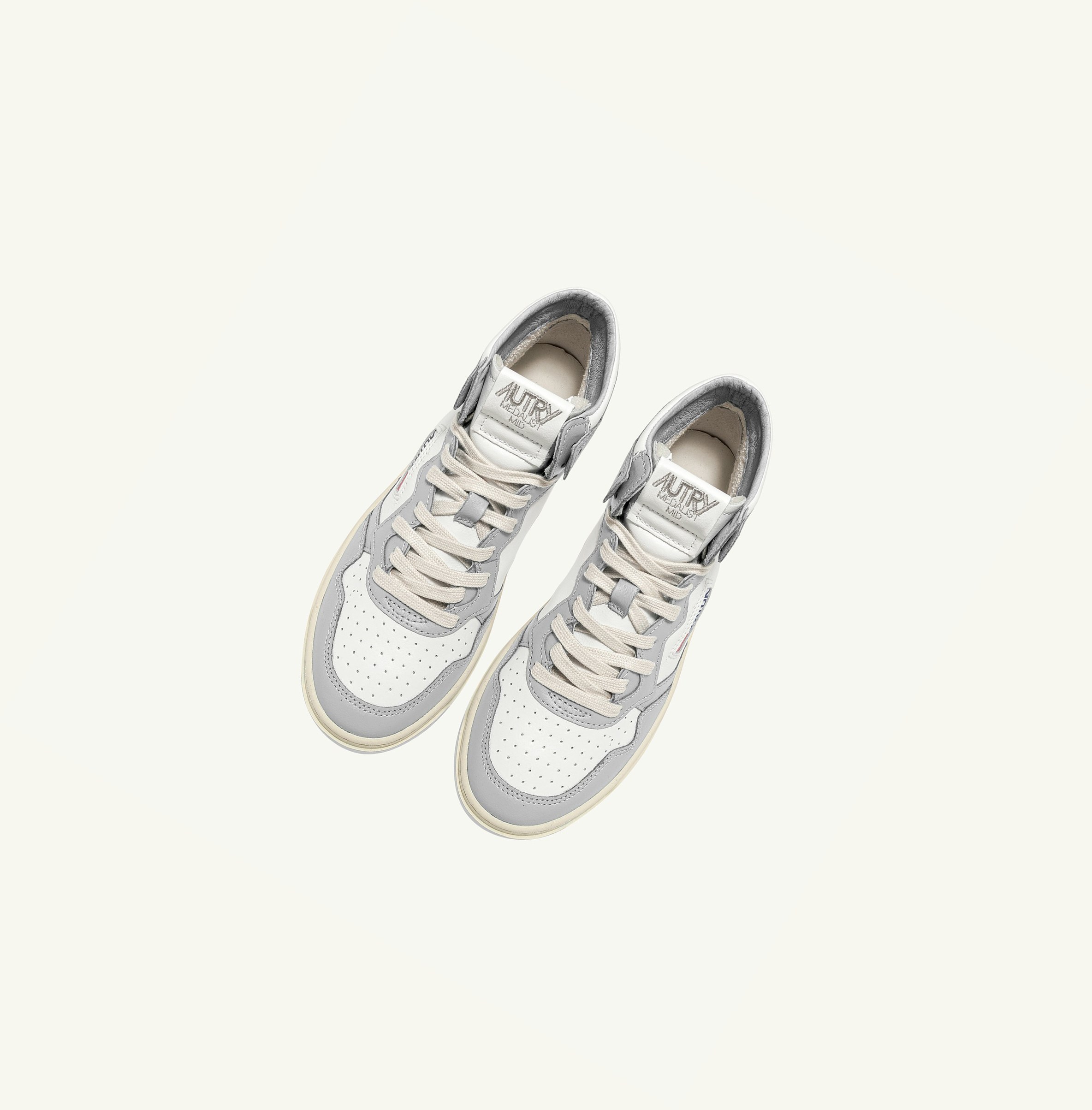 Women's Autry Medalist Low Trainers White Grey | 528947IDQ