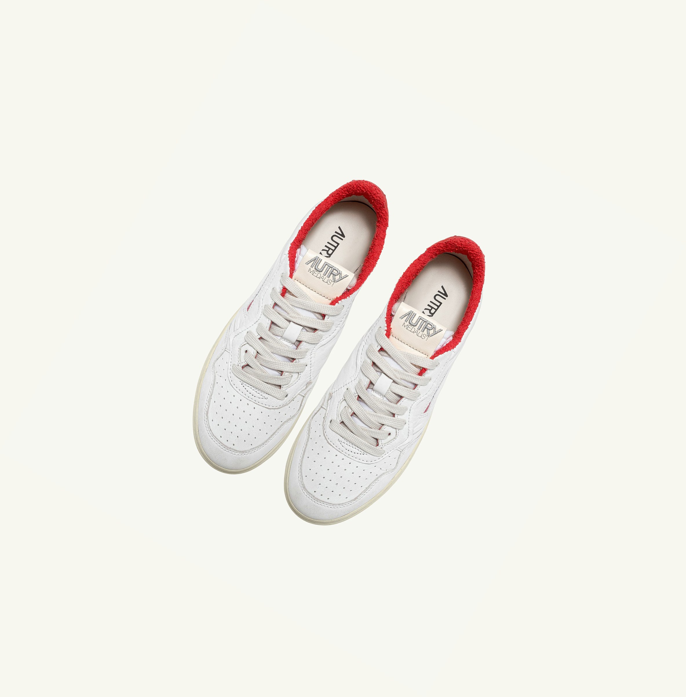 Women's Autry Medalist Low Trainers White Red | 784910XDL