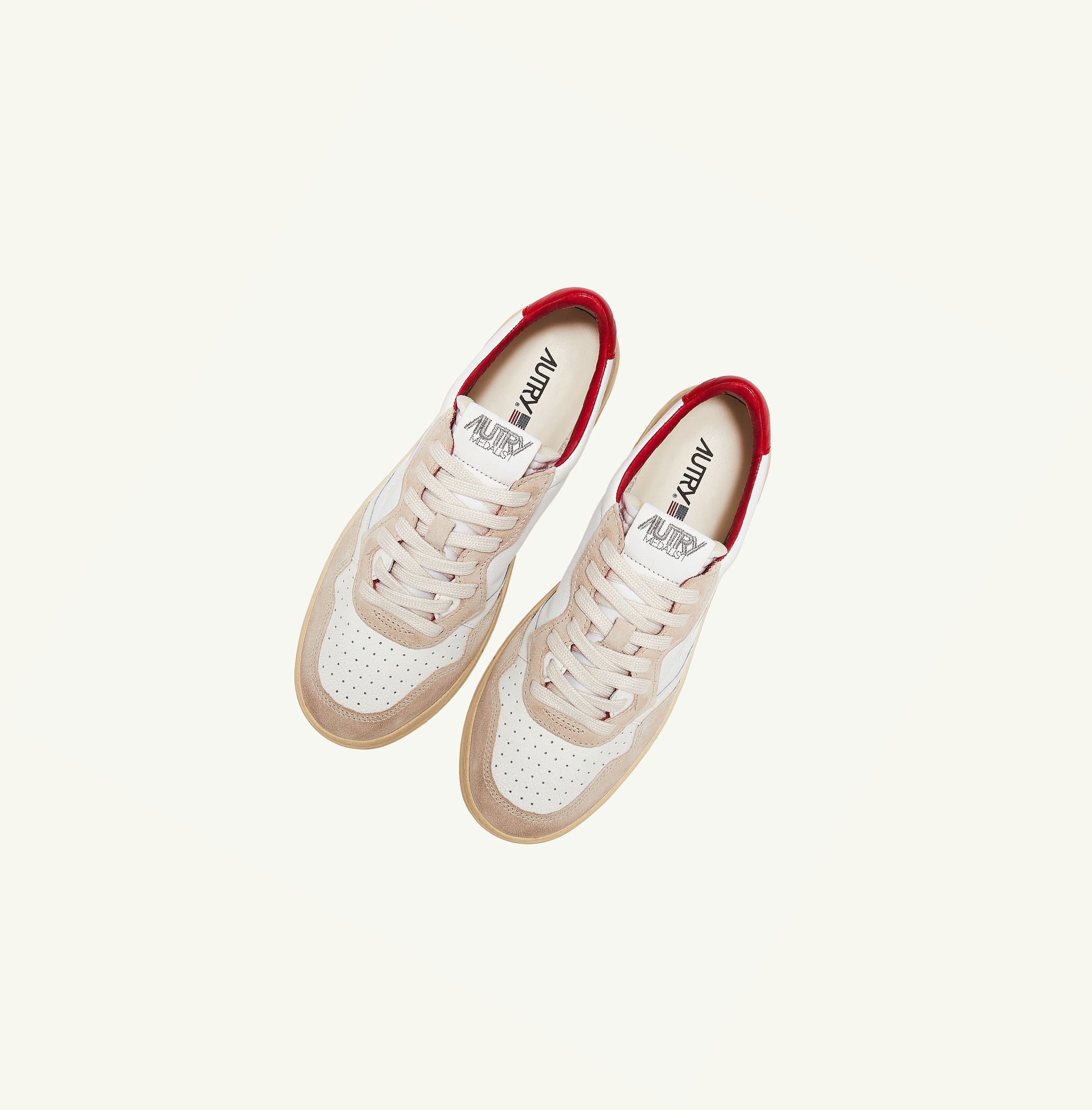 Women's Autry Medalist Low Trainers White Red | 918643LZX