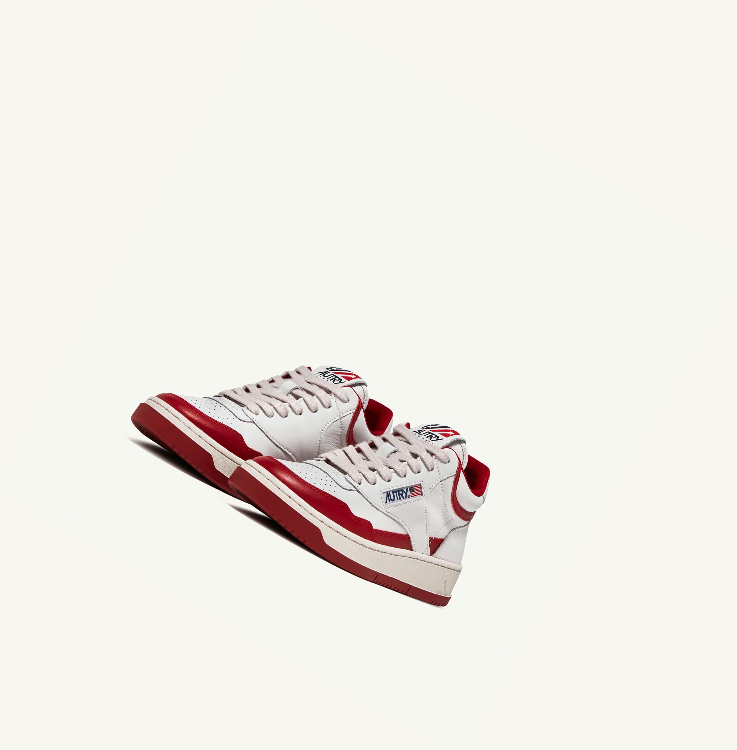 Women's Autry Open Mid Trainers White Red | 493061TVB